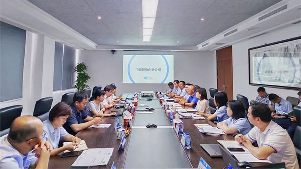 �������ʹ���-׷�󿵽�,����һ������