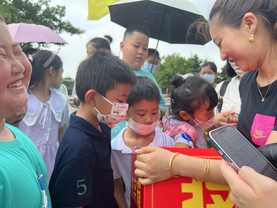 �������ʹ���-׷�󿵽�,����һ������